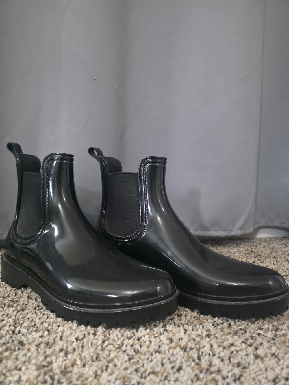 Xappeal Black Women's Chelsea Rain Boots - Glossy Slip-On